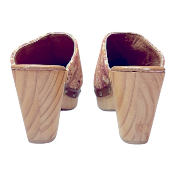 Anthropologie Cordani Zorba Tapestry Clogs Brown Tan Bohemian 70s Slip On Size 7 - Picture 4 of 12